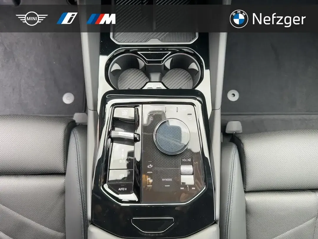 BMW 520 - Thumbnail 13