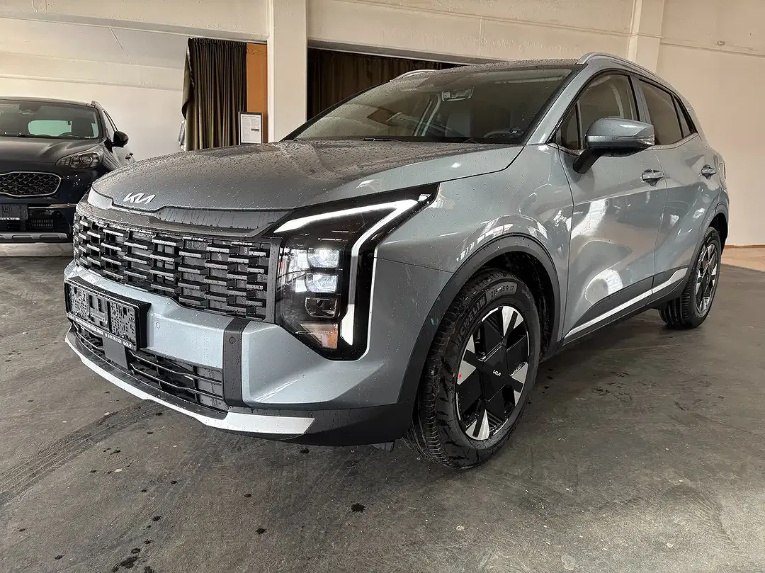 Kia Sportage - Thumbnail 1