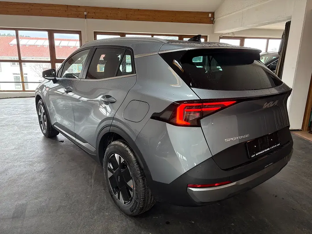 Kia Sportage - Thumbnail 3