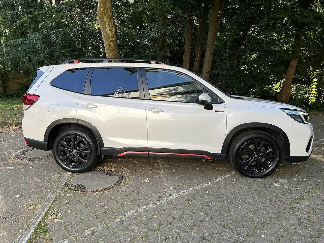 Subaru Forester - Thumbnail 7