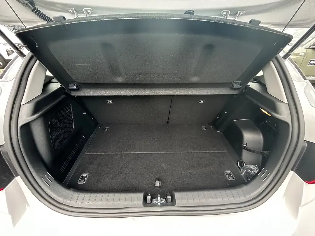 Hyundai i20 - Thumbnail 13