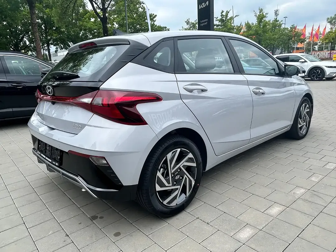 Hyundai i20 - Thumbnail 6