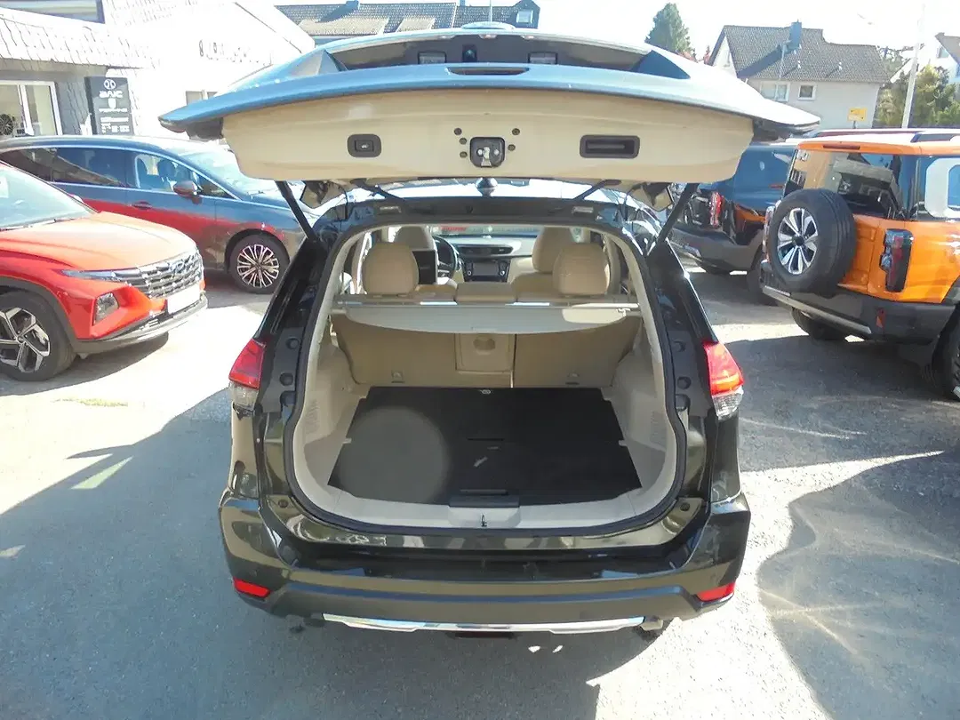 Nissan X-Trail - Thumbnail 4