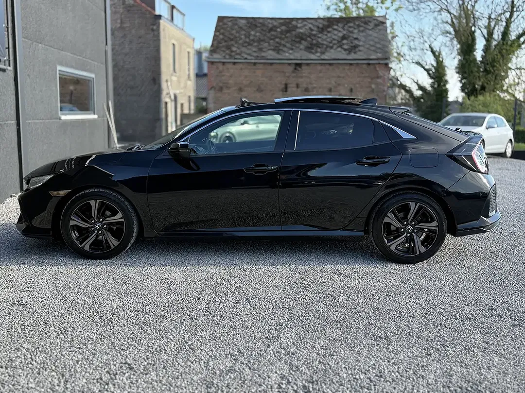Honda Civic - Thumbnail 7