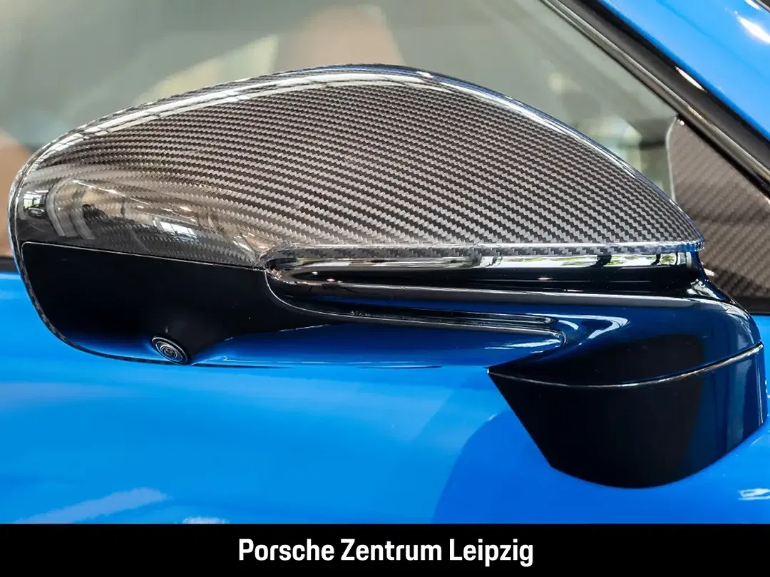 Porsche 992 - Thumbnail 11