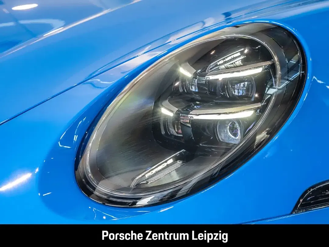 Porsche 992 - Thumbnail 9