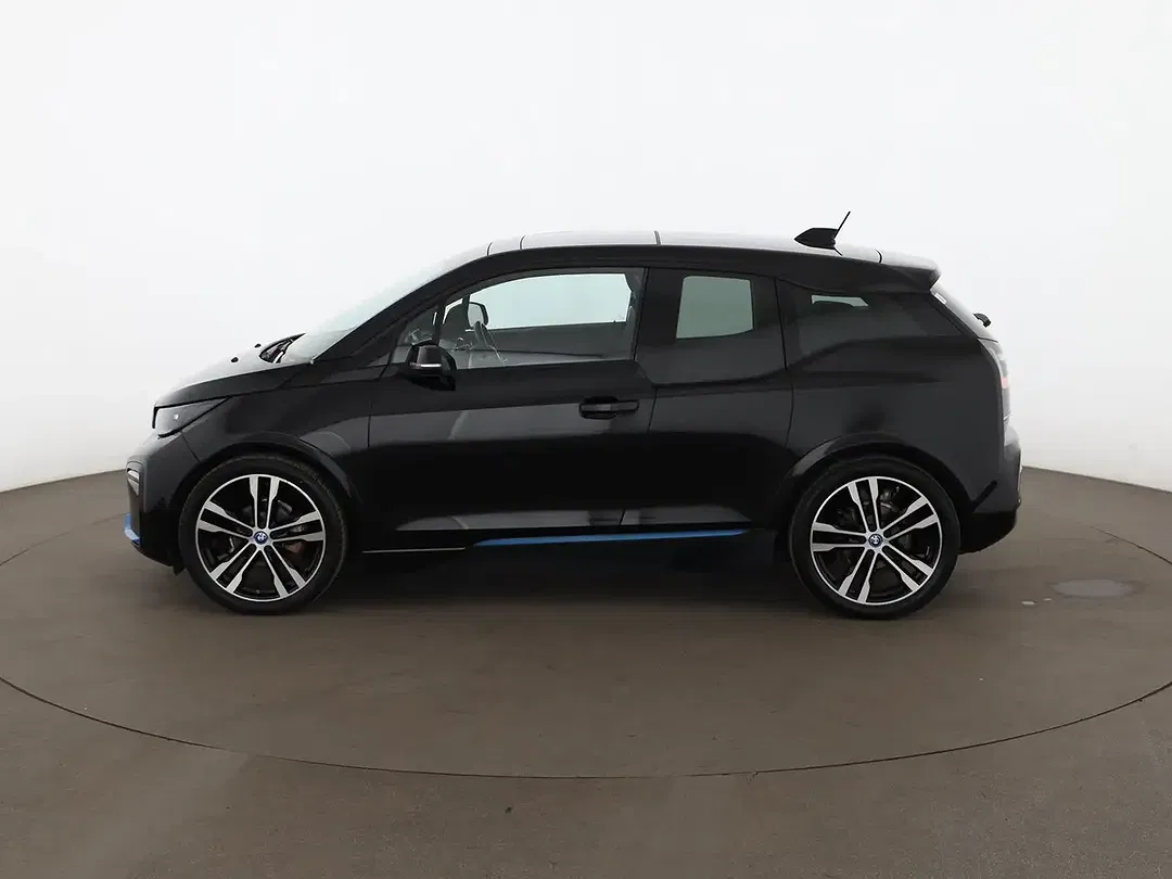 BMW i3 - Thumbnail 4