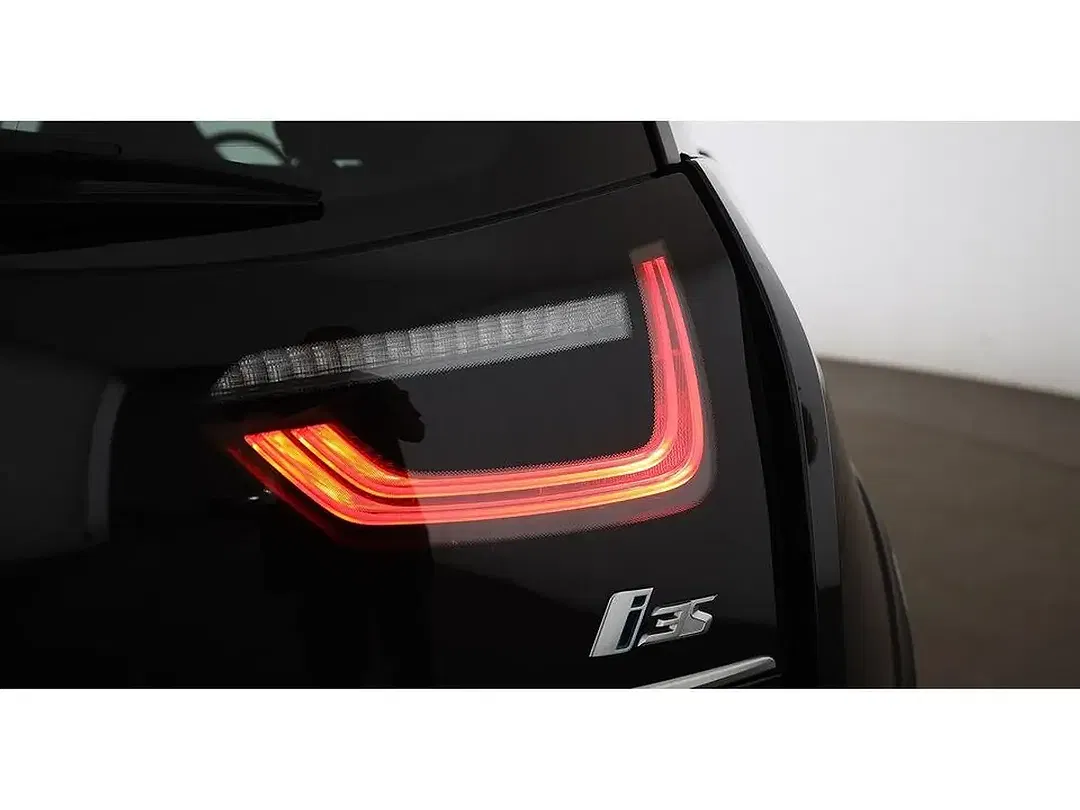 BMW i3 - Thumbnail 7