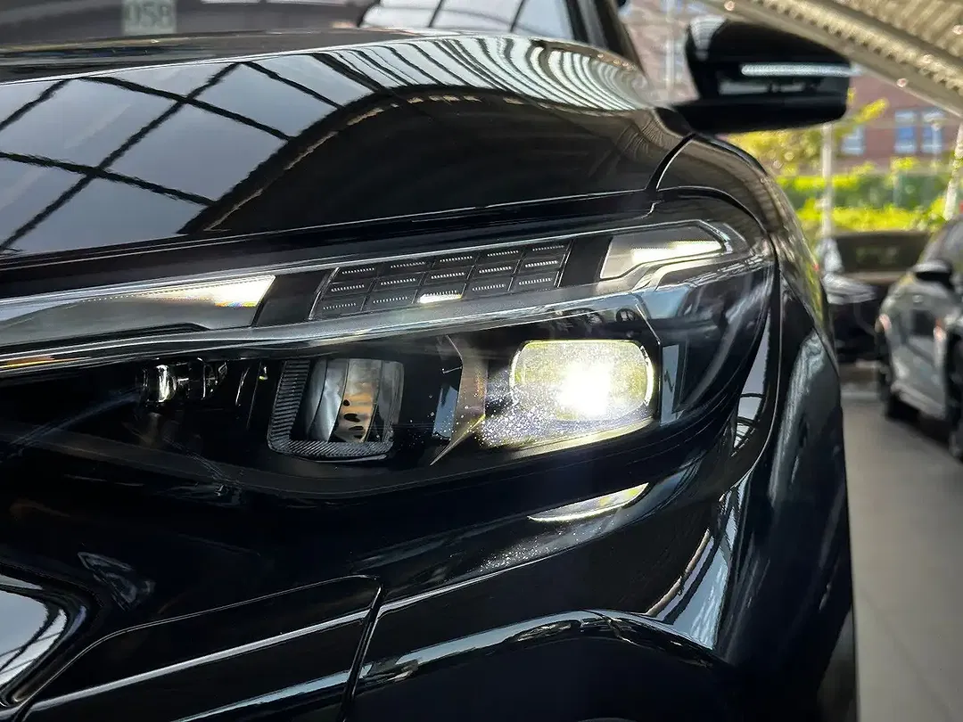 Audi Q5 - Thumbnail 6