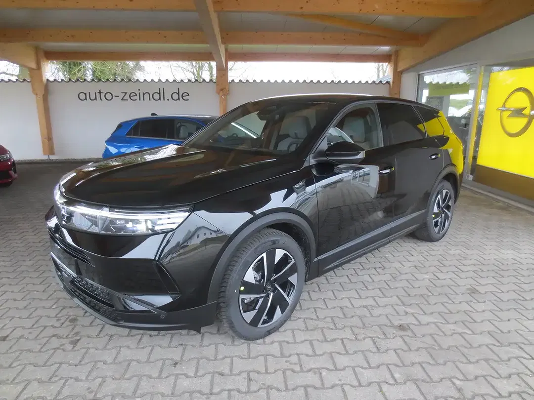 Opel Grandland - Thumbnail 1