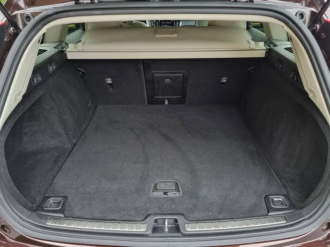 Volvo V60 - Thumbnail 12
