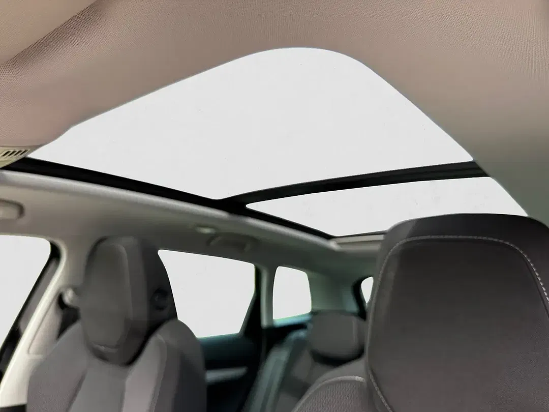 Skoda Karoq - Thumbnail 13