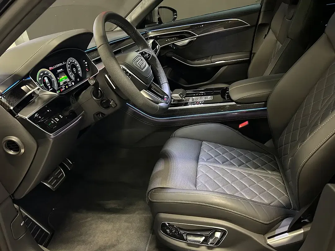 Audi A8 - Thumbnail 7