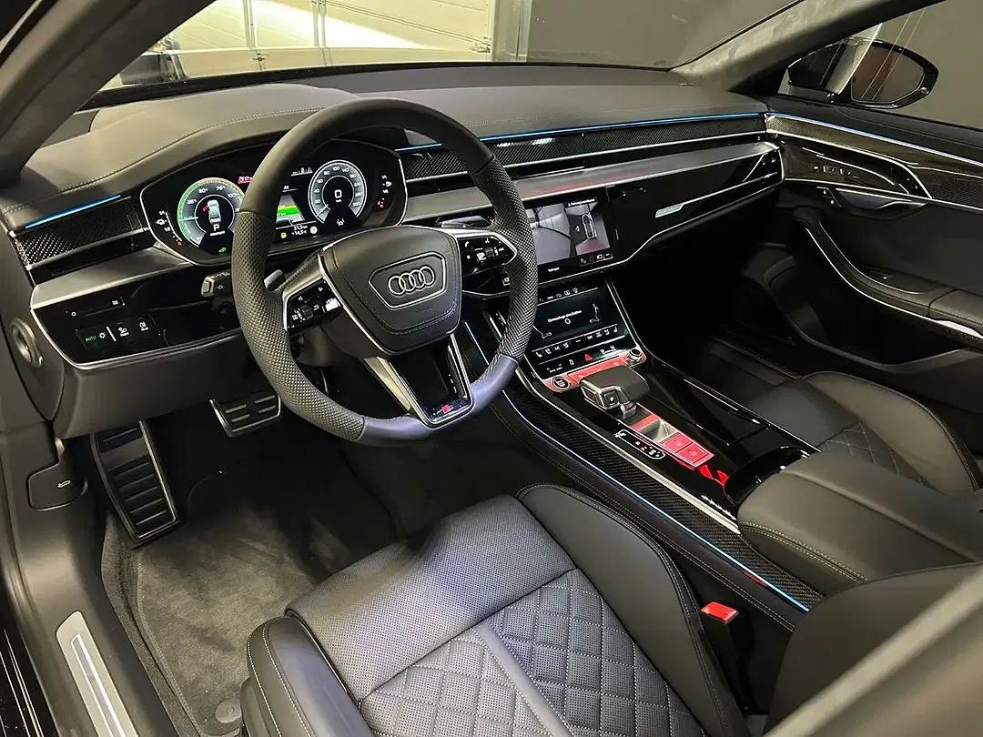 Audi A8 - Thumbnail 8