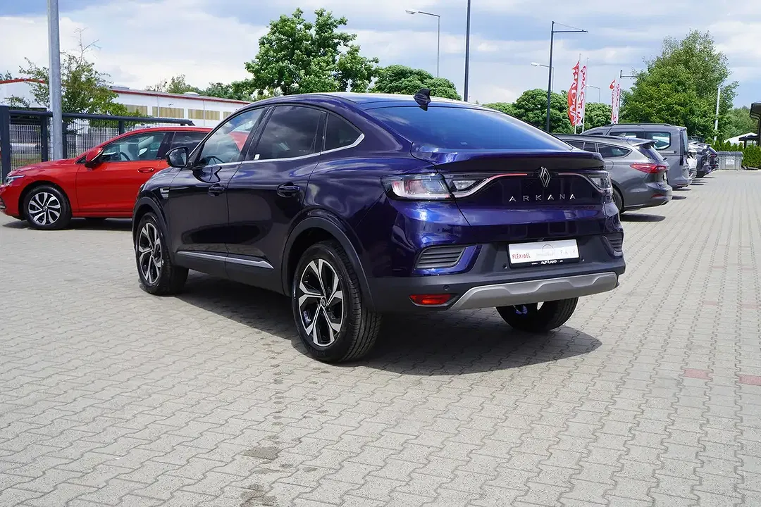 Renault Arkana - Thumbnail 3