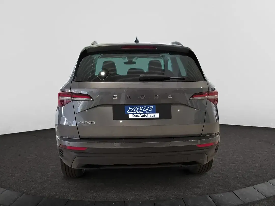 Skoda Karoq - Thumbnail 4