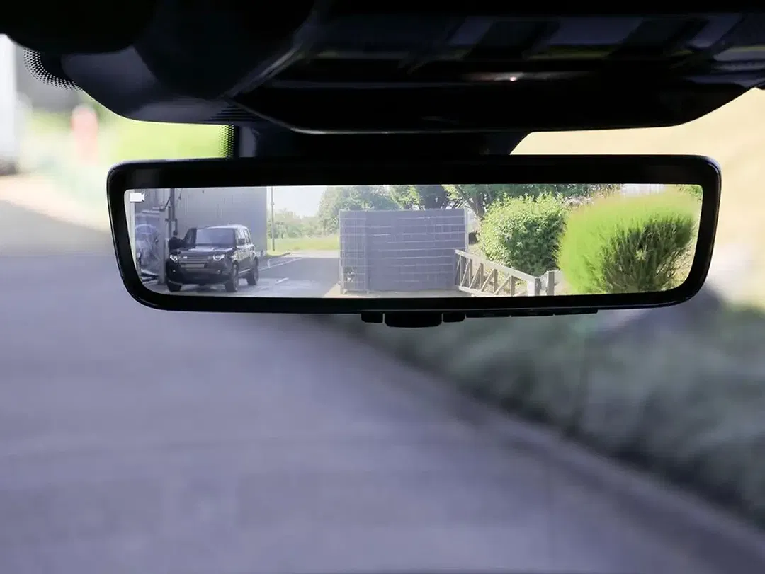 Land Rover Range Rover Sport - Thumbnail 11