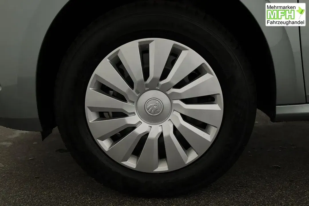 Skoda Kamiq - Thumbnail 12