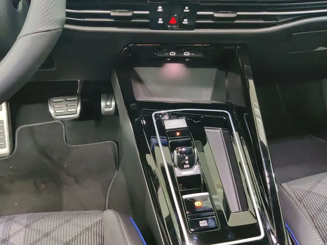 Volkswagen Golf Variant - Thumbnail 12