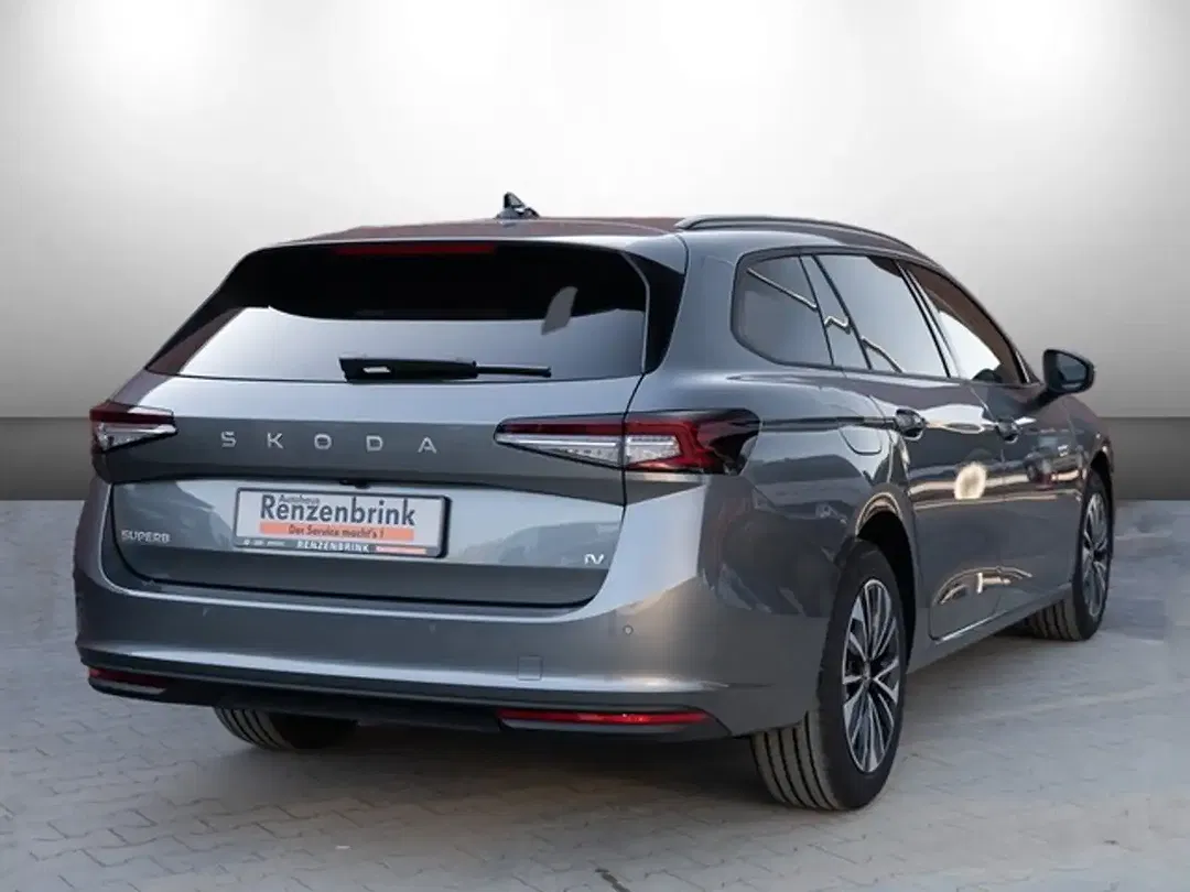 Skoda Superb - Thumbnail 2