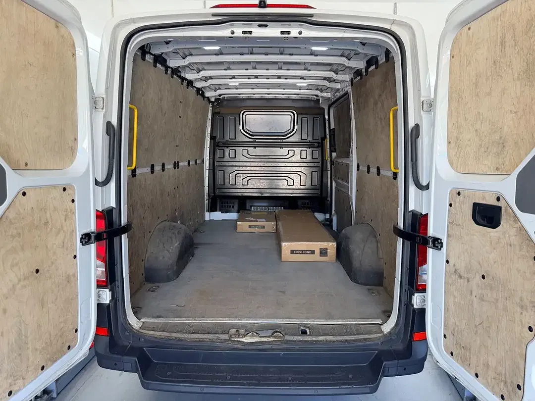 Volkswagen Crafter - Thumbnail 10