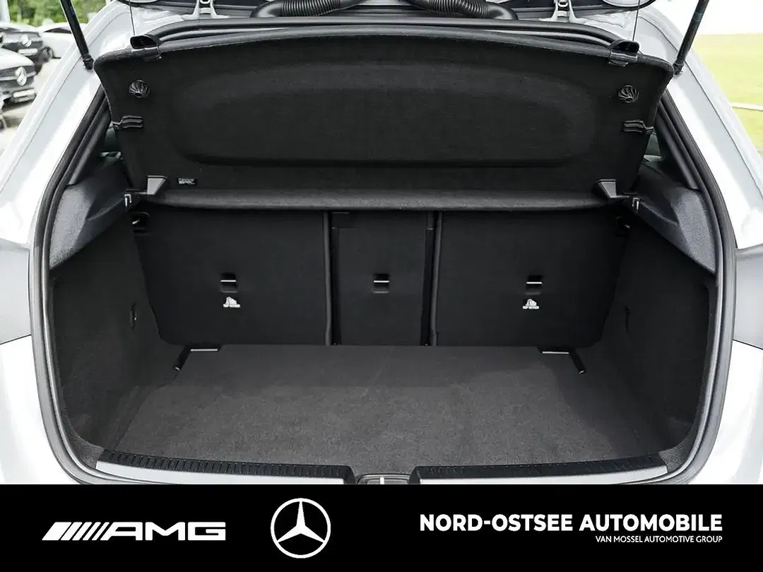 Mercedes-Benz A 200 - Thumbnail 15