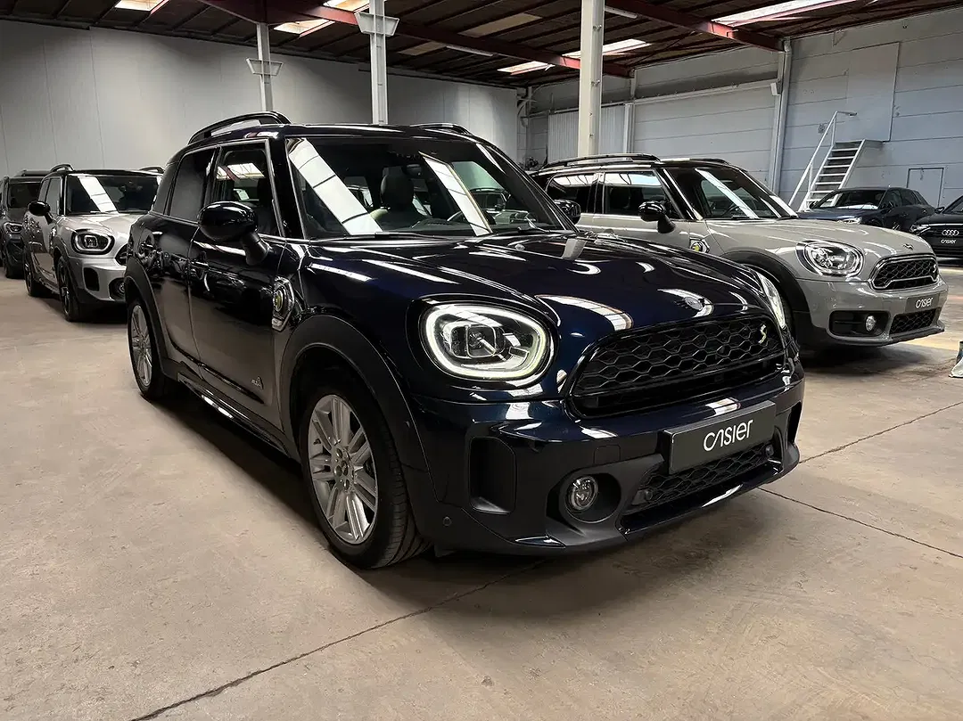 MINI Cooper SE Countryman - Thumbnail 2