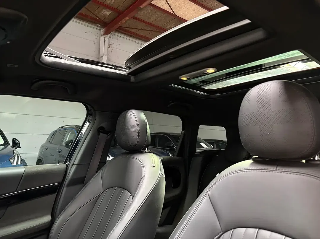 MINI Cooper SE Countryman - Thumbnail 6