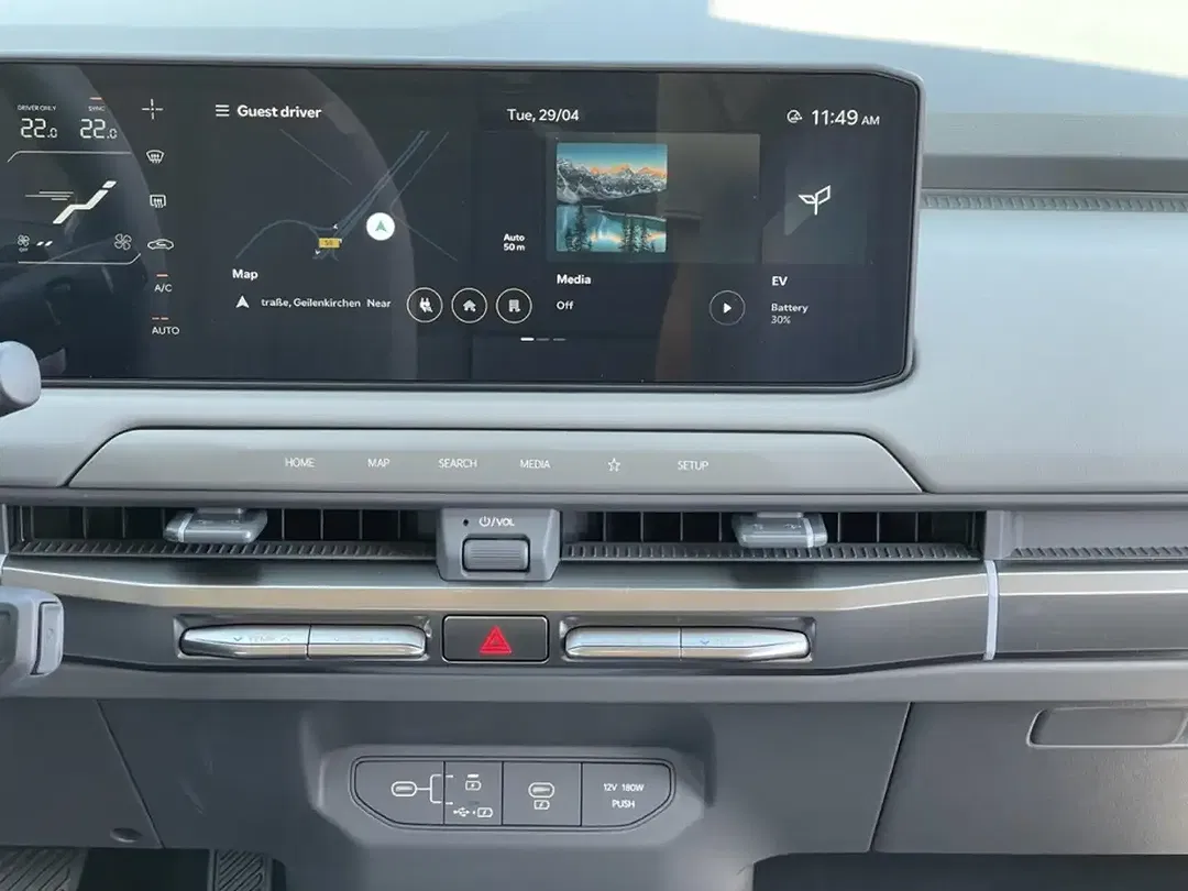 Kia EV3 - Thumbnail 11