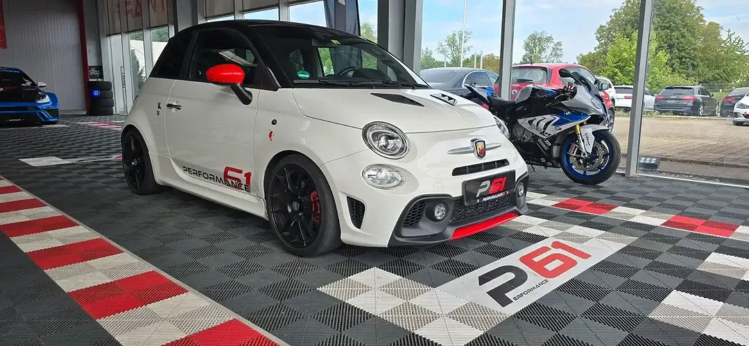 Abarth 500 - Thumbnail 2