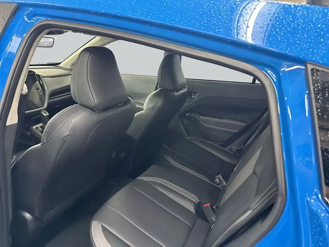 Subaru Crosstrek - Thumbnail 9