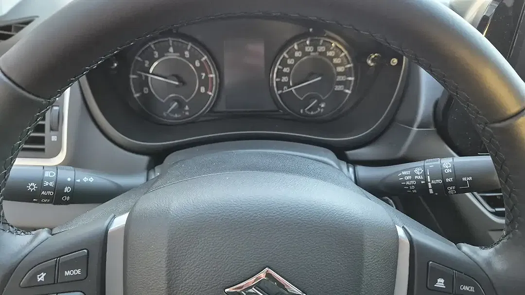 Suzuki S-Cross - Thumbnail 10