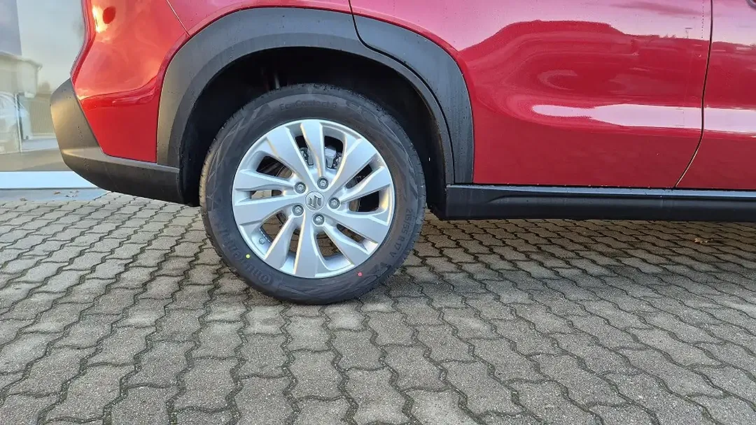 Suzuki S-Cross - Thumbnail 14