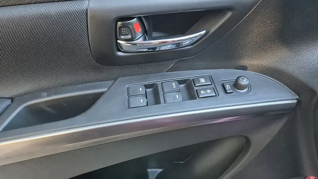 Suzuki S-Cross - Thumbnail 6