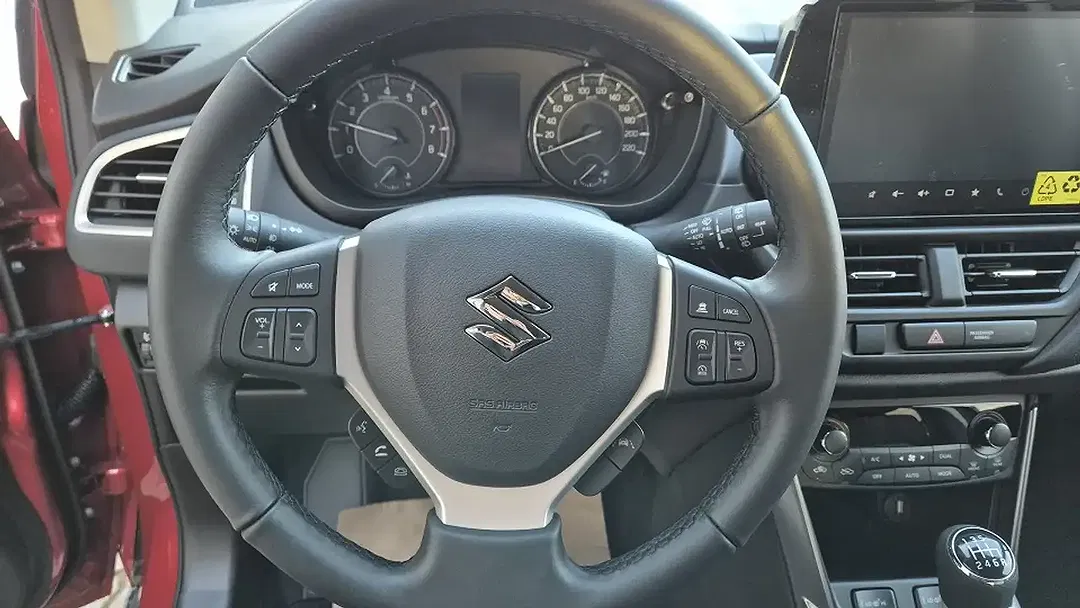 Suzuki S-Cross - Thumbnail 9