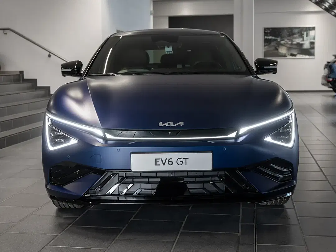 Kia EV6 - Thumbnail 3