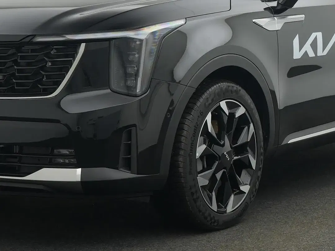 Kia Sorento - Thumbnail 8