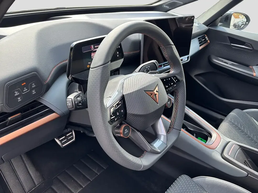 CUPRA Born - Thumbnail 12