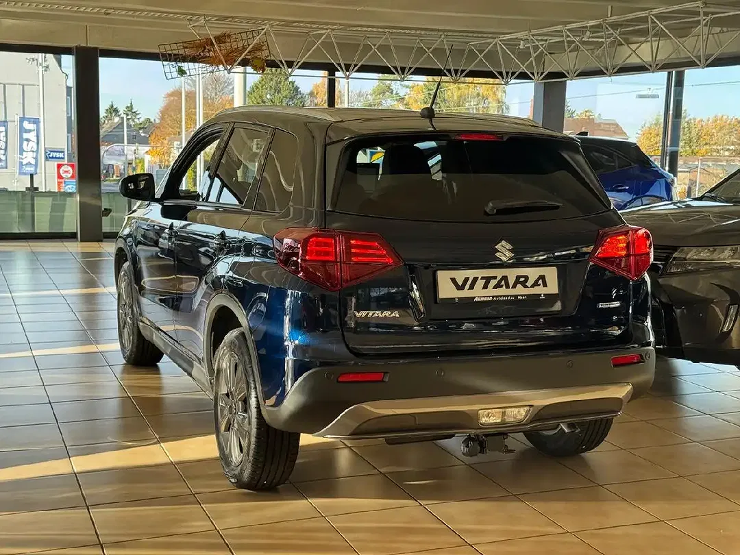 Suzuki Vitara - Thumbnail 5