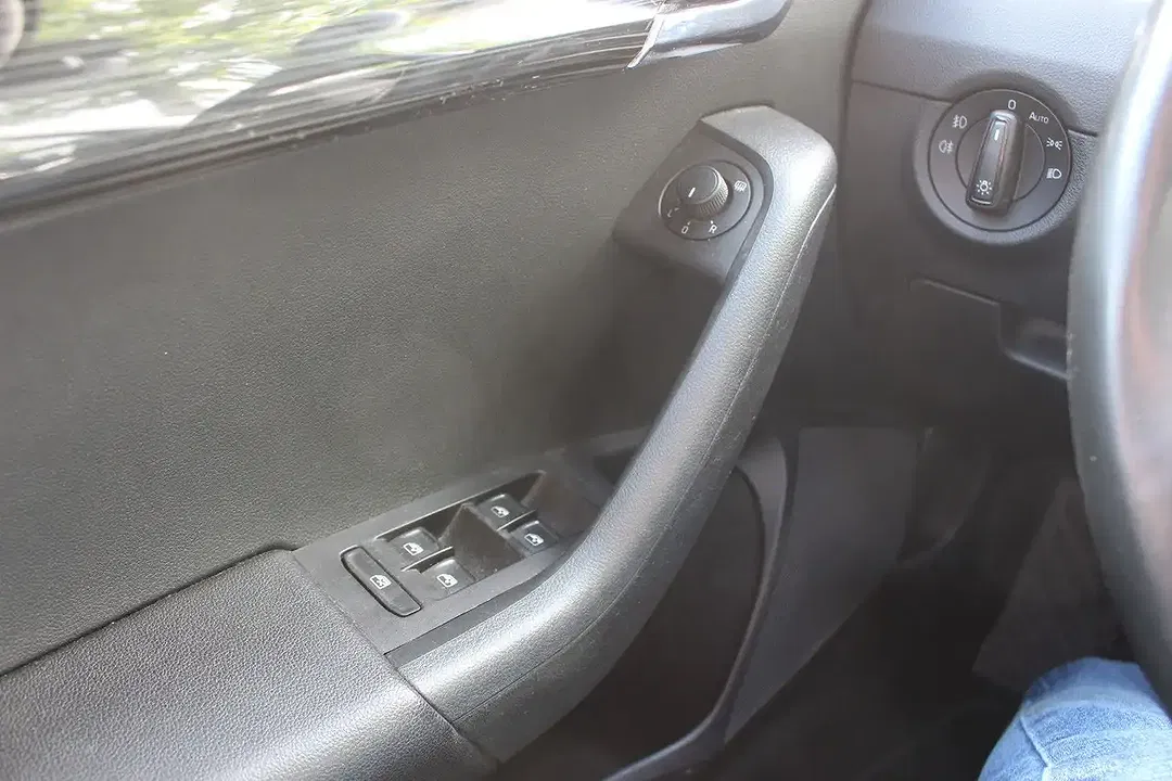 Skoda Octavia - Thumbnail 14