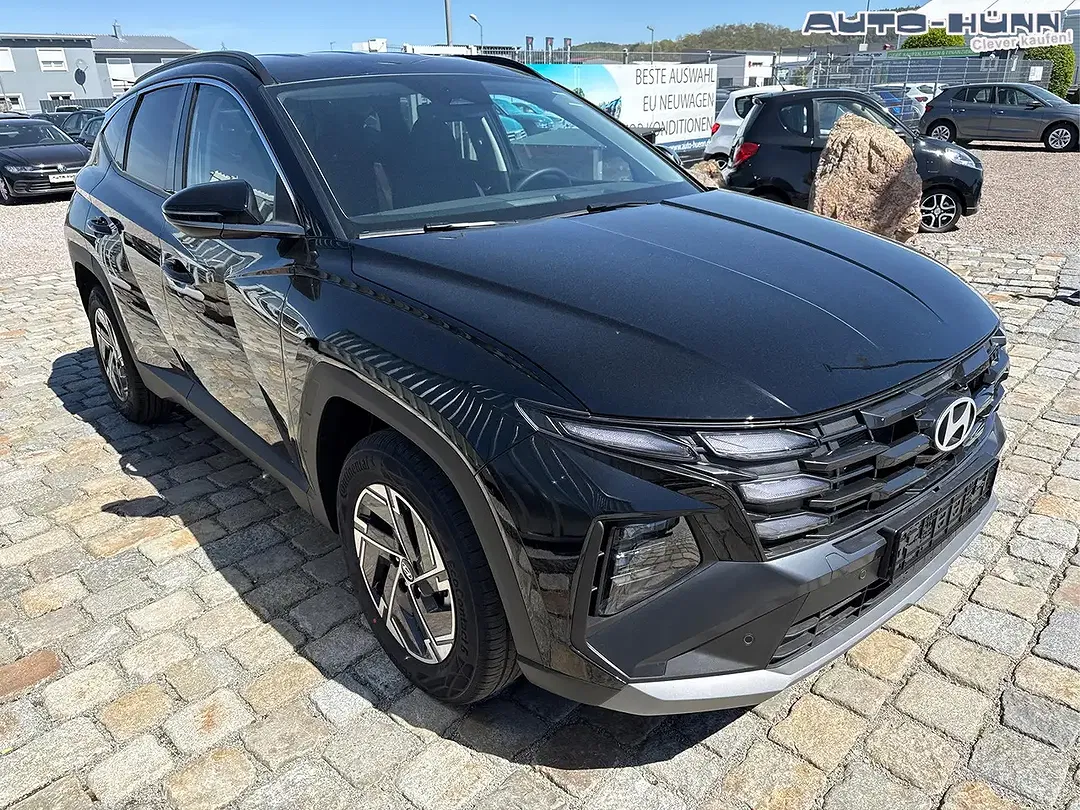 Hyundai TUCSON - Thumbnail 3