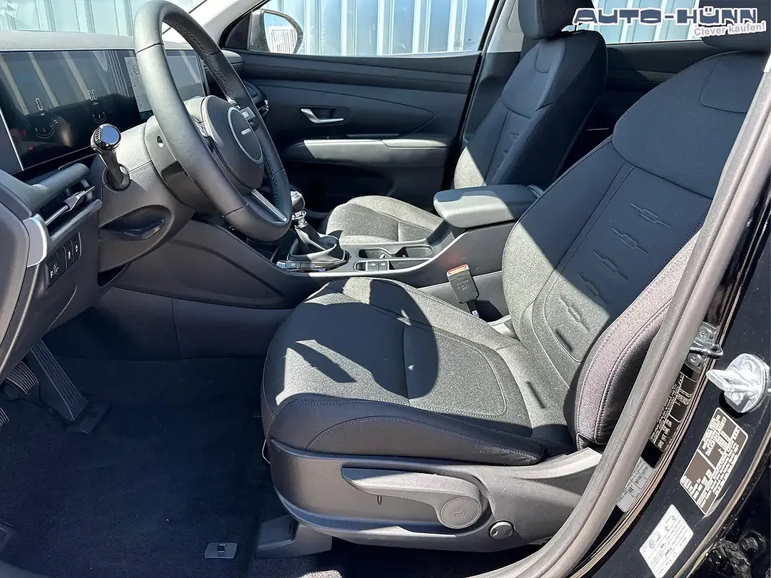 Hyundai TUCSON - Thumbnail 9