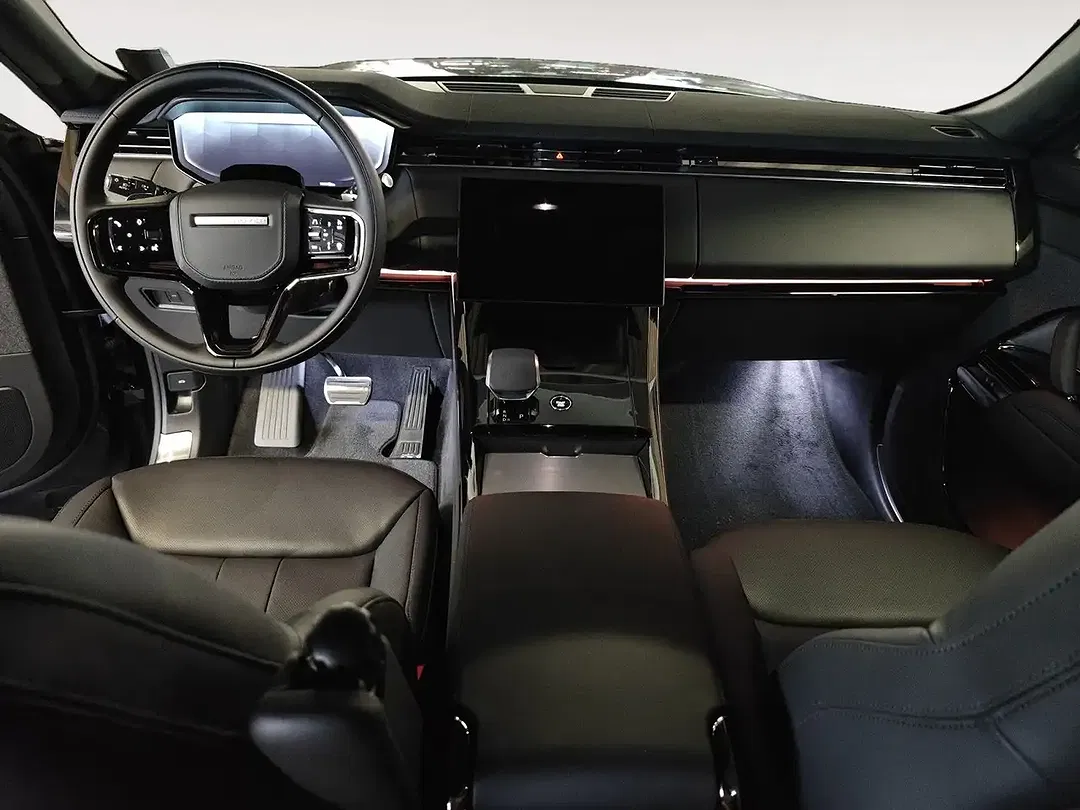 Land Rover Range Rover Sport - Thumbnail 11