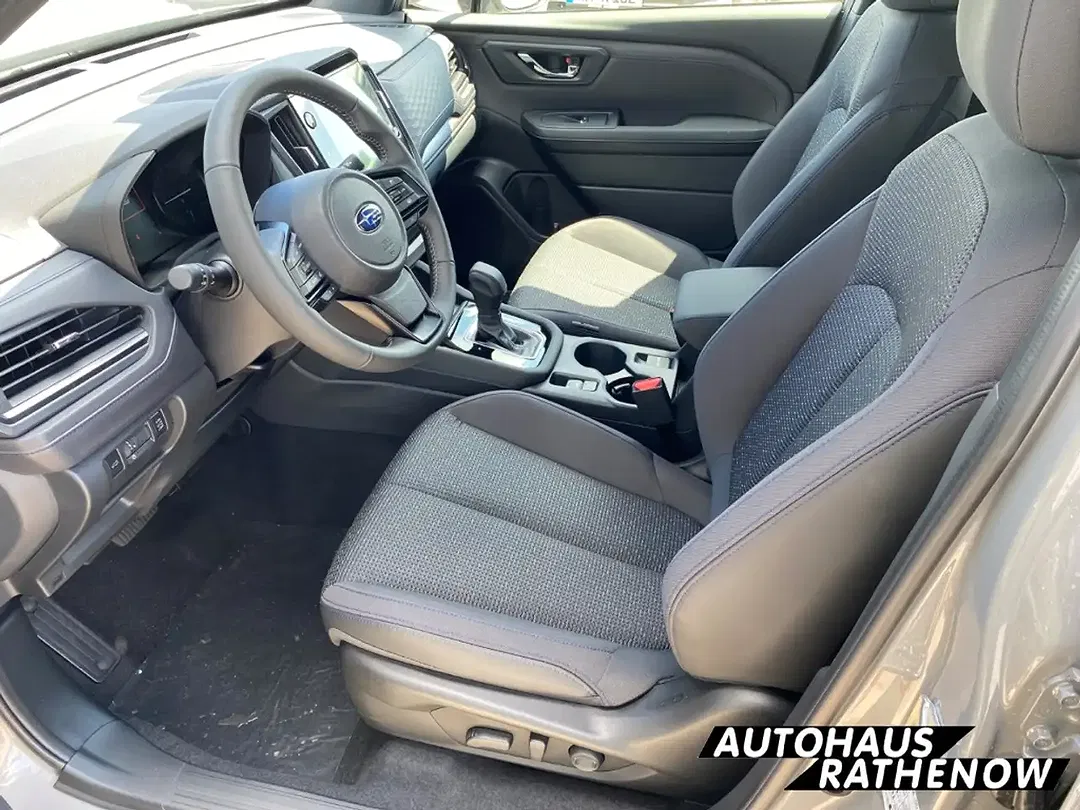 Subaru Forester - Thumbnail 4