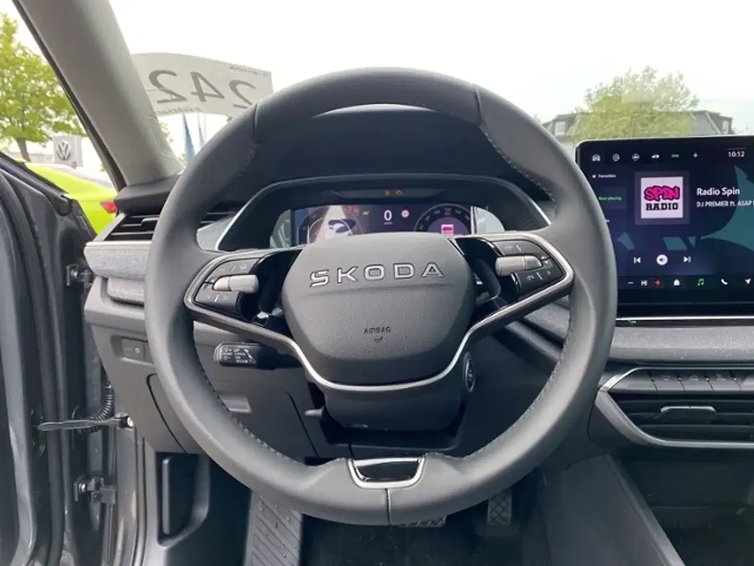 Skoda Octavia - Thumbnail 11