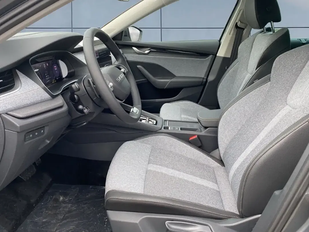 Skoda Octavia - Thumbnail 5
