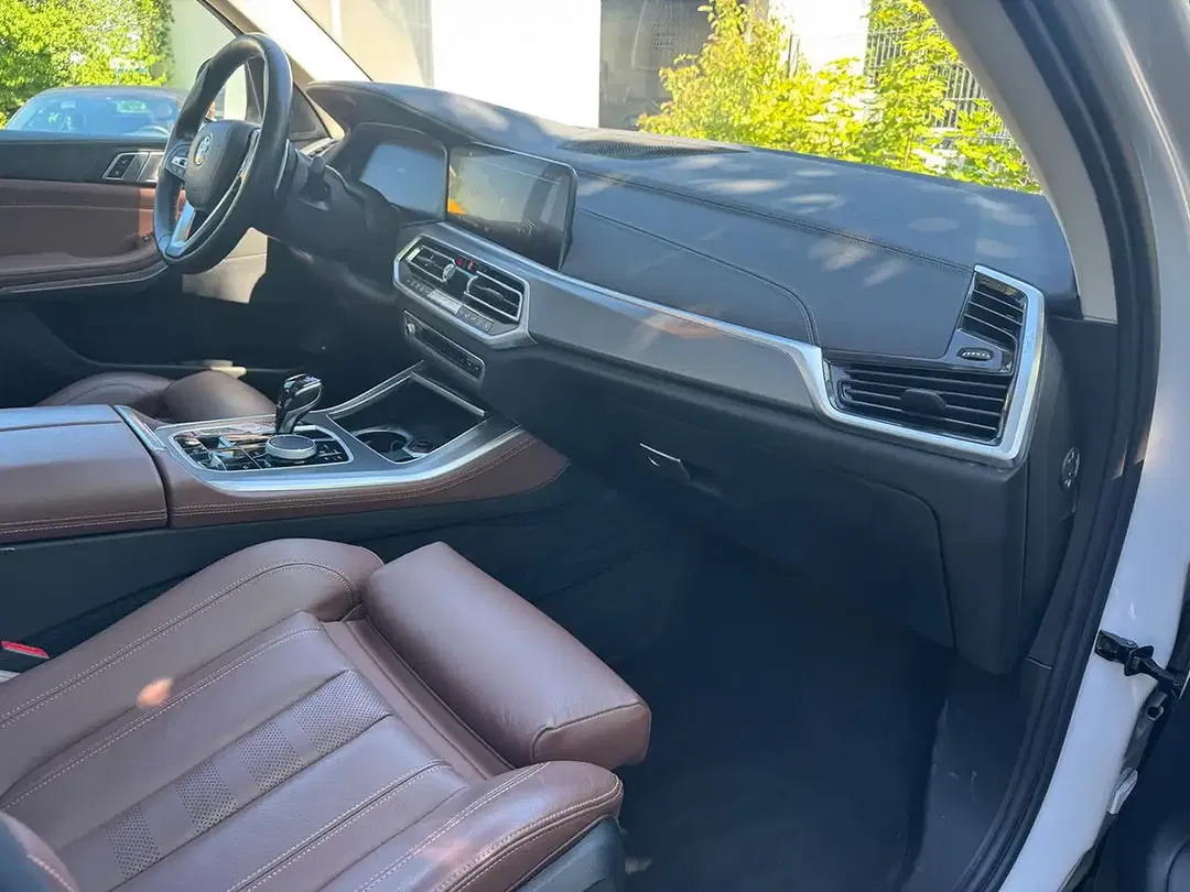 BMW X5 - Thumbnail 4