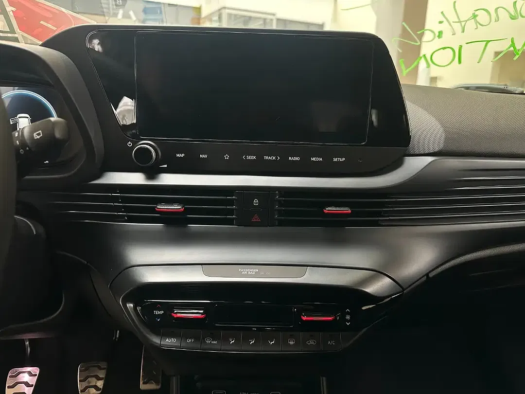 Hyundai i20 - Thumbnail 11