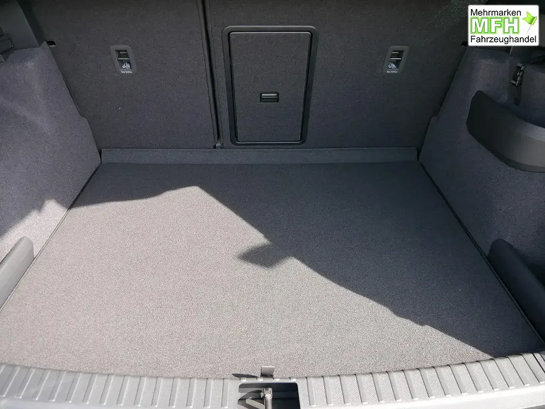 Skoda Karoq - Thumbnail 5