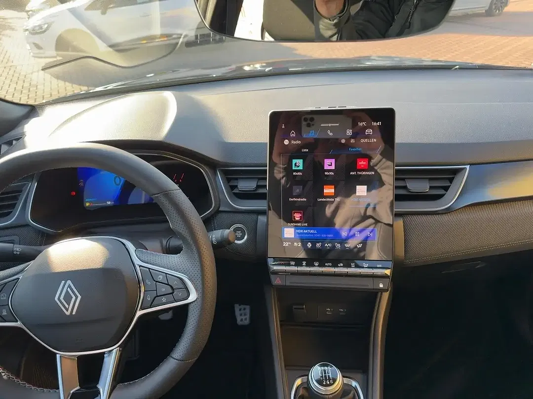 Renault Symbioz - Thumbnail 10